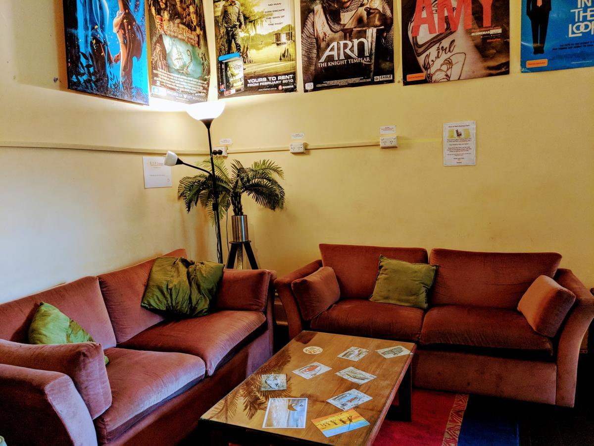 Pirates Backpackers Hostel Fremantle Ngoại thất bức ảnh